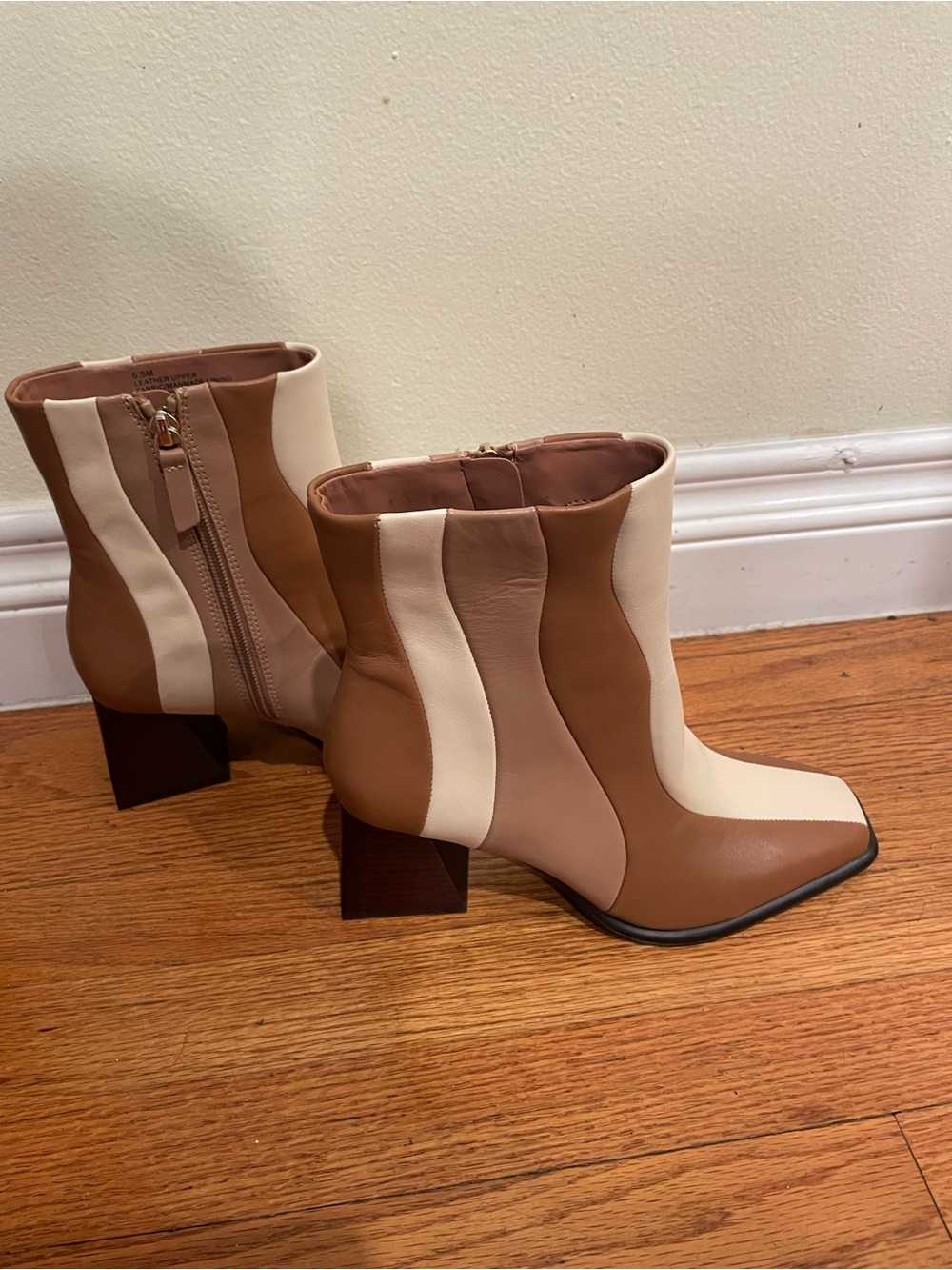 Women's Giani Bini Two-Tone Brown and Cream Ankle Boots